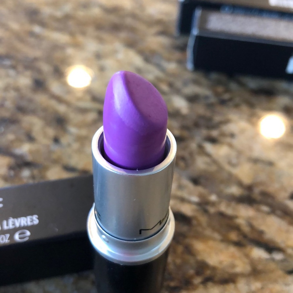 Mac - Picture 2 of 2